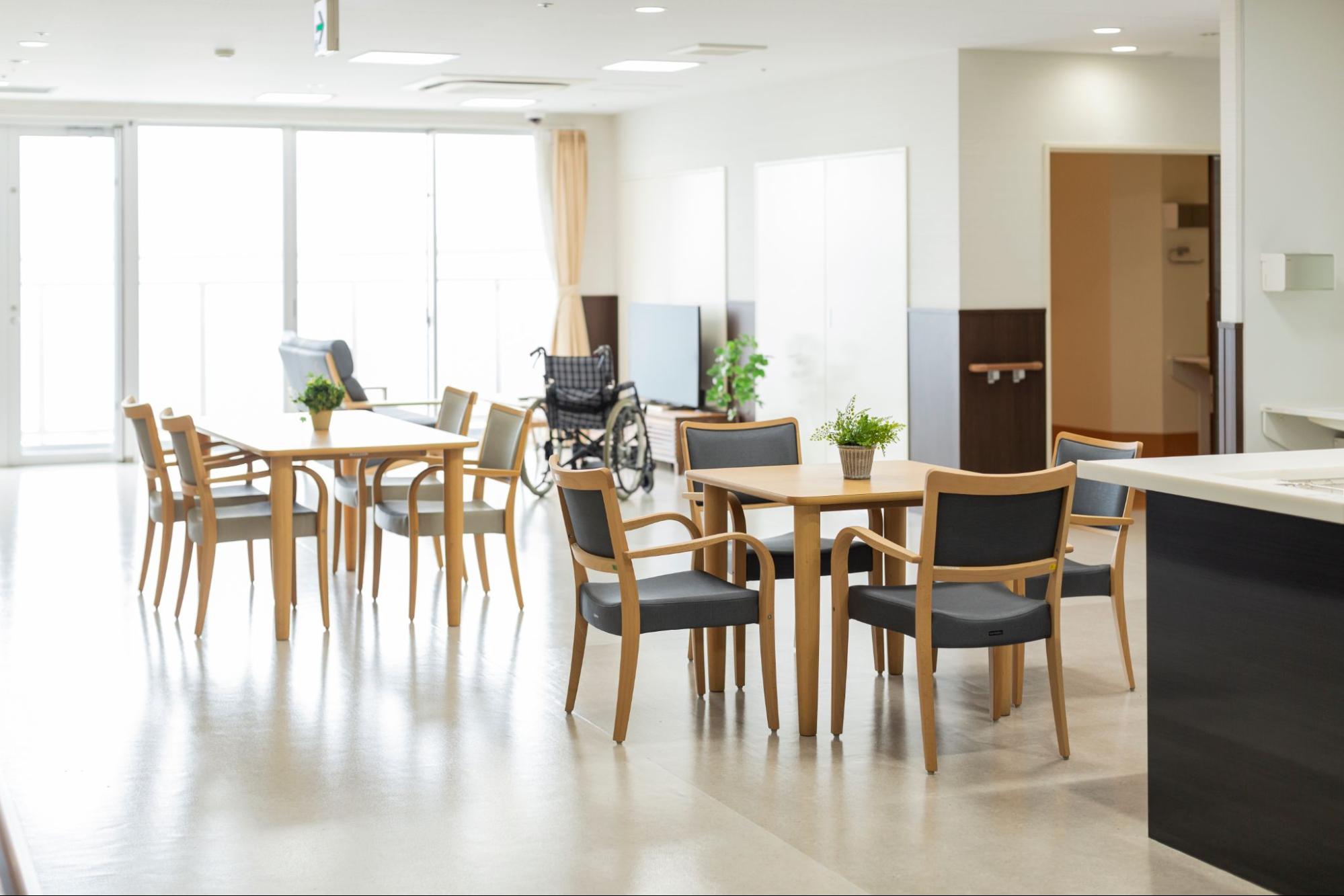 施設別の介護士（介護職）の仕事内容・業務内容