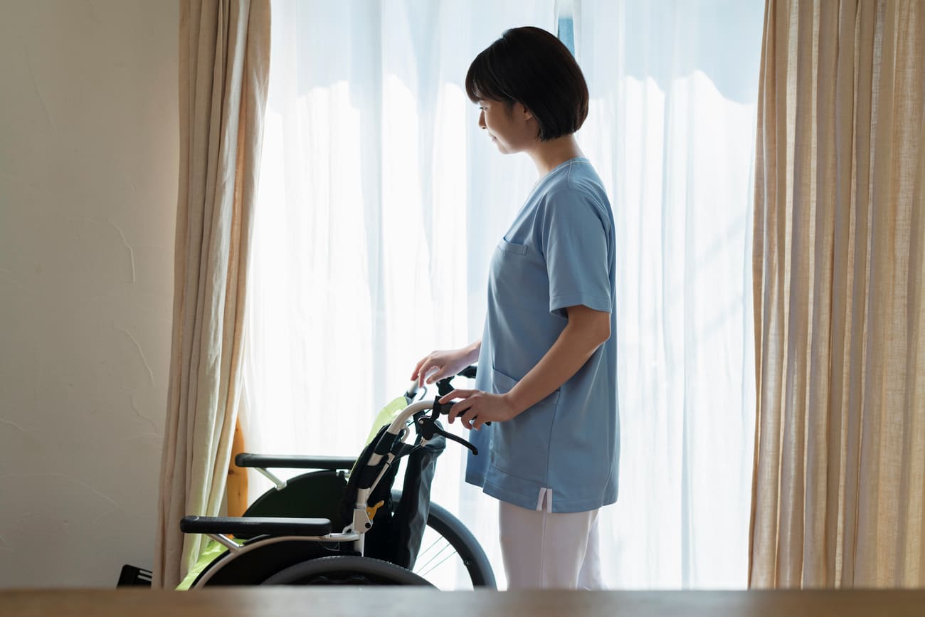 40代女性が介護業界に転職する前に知っておくべきこと