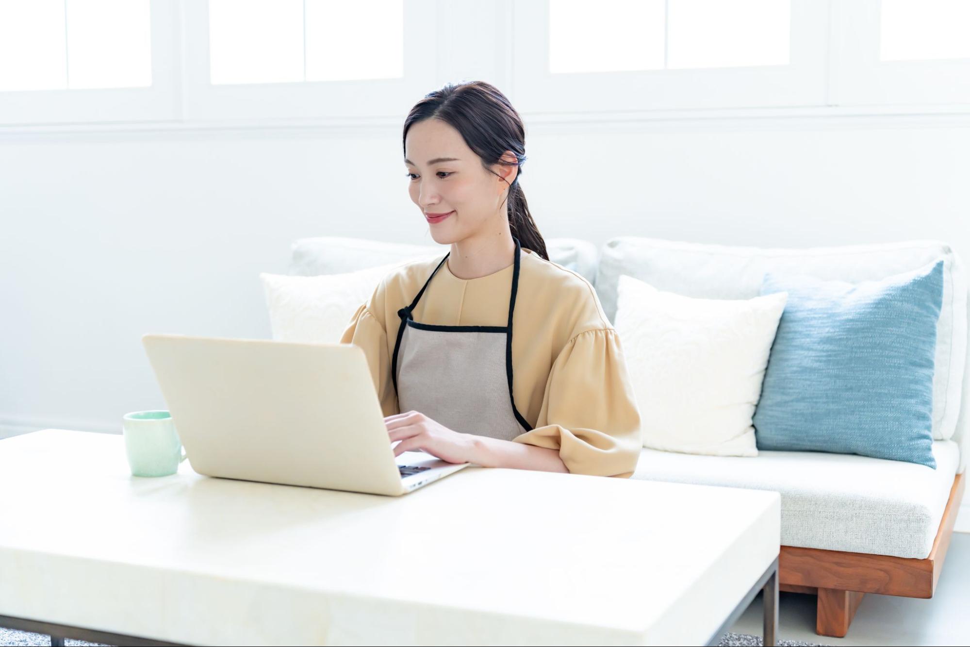 介護士におすすめの介護以外の副業5選